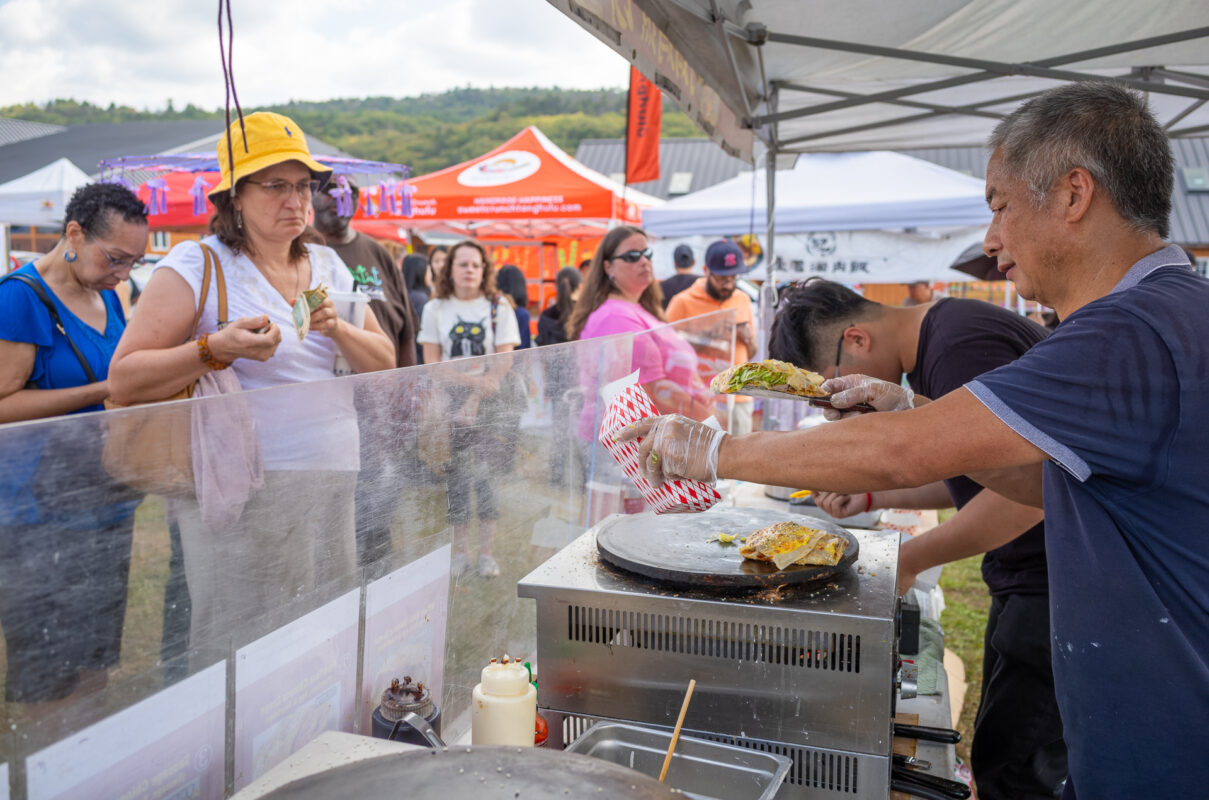 The 9th Annual Moon Festival in Deerpark N.Y. on September 15, 2024 (Mark Zou/The Epoch Times)