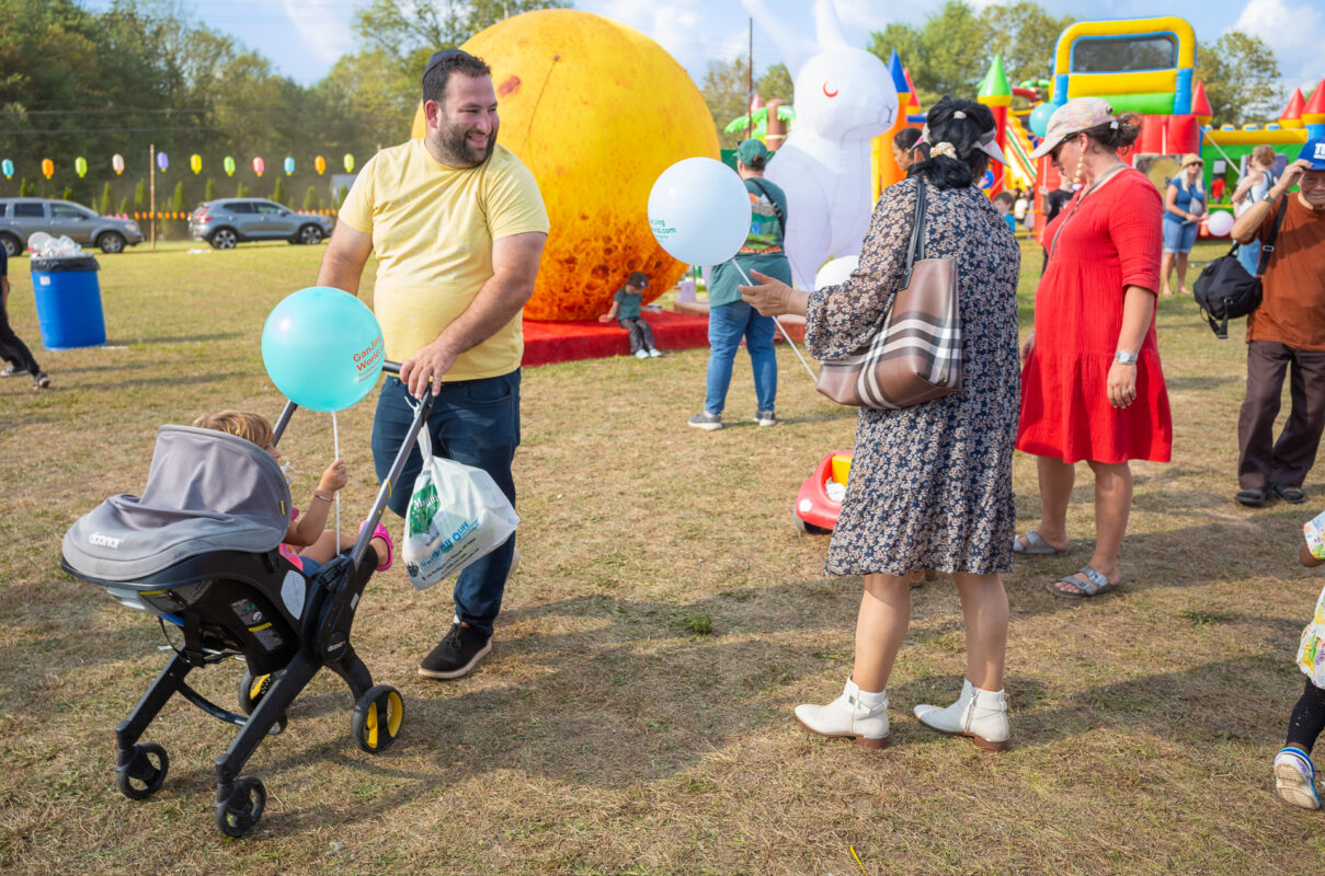 The 9th Annual Moon Festival in Deerpark N.Y. on September 15, 2024 (Mark Zou/The Epoch Times)