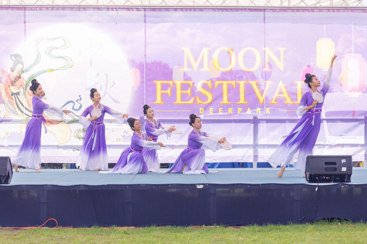 The 9th Annual Moon Festival in Deerpark N.Y. on September 14, 2024 (Mark Zou/The Epoch Times)